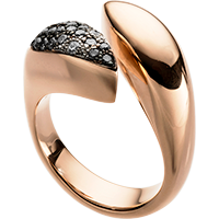 Silk route ring with brown and white diamonds